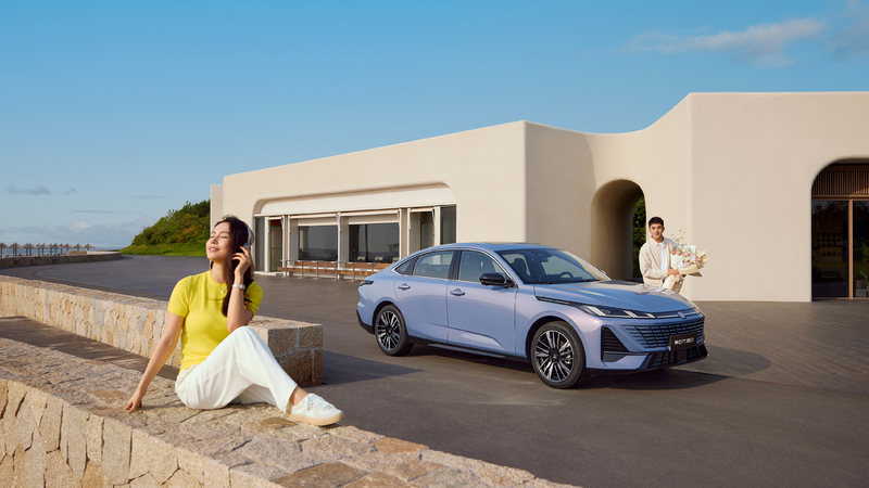 天枢智能座舱+新蓝鲸动力 长安第四代逸动上市